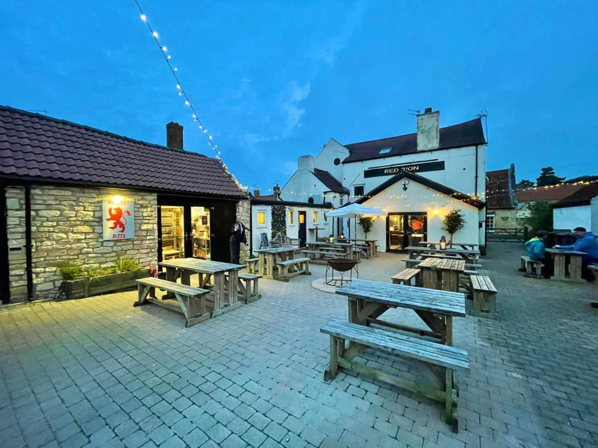 Wellingore The Little Lion Inn, Red Lion المظهر الخارجي الصورة